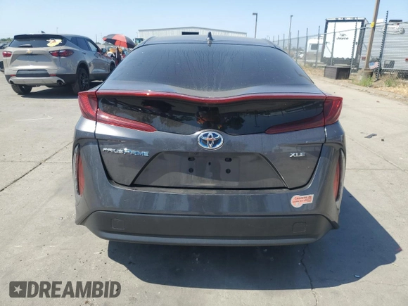 2020 Toyota Prius LE z VIN JTDKARFP6L3138529, wystawiony jako Copart lot #60039375 z przebiegiem 104 277 mil mil oraz Szkoda całkowita • Salvage title. Historia ofert i sprzedaży dostępna na DreamBid. Obrazek 6.