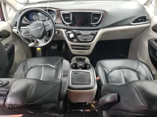 2018 Chrysler Pacifica Touring L Plus z VIN 2C4RC1EG4JR144152, wystawiony jako Copart lot #56866345 z przebiegiem 164 539 mil mil oraz Czysty tytuł • Clean title. Historia ofert i sprzedaży dostępna na DreamBid. Obrazek 8.