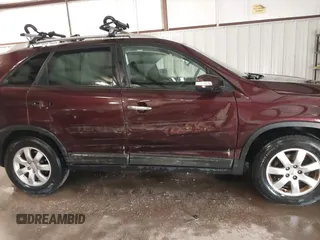 2013 Kia Sorento LX with VIN 5XYKT4A27DG315059, listed as a IAAI auction lot 41571574 with 217,527 mi miles. Bid and sale history available at carsss.com. Image 14.