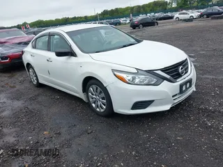 2017 Nissan Altima SV with VIN 1N4AL3AP8HC246884, listed as a IAAI auction lot 42272041 with 258,741 mi miles and . Bid and sale history available at DreamBid. Image 1.