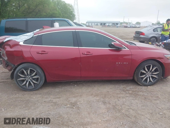 2018 Chevrolet Malibu LT z VIN 1G1ZD5ST7JF276487, wystawiony jako IAAI lot #42181271 z przebiegiem 71 820 mil mil oraz . Historia ofert i sprzedaży dostępna na DreamBid. Obrazek 14.