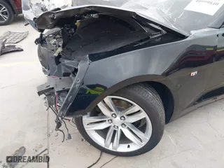 2018 Chevrolet Camaro 2LT with VIN 1G1FD1RS7J0145362, listed as a IAAI auction lot 40999840 with 67,697 mi miles. Bid and sale history available at carsss.com. Image 20.