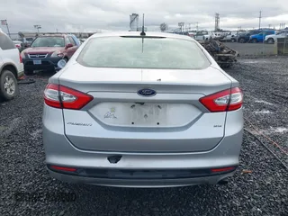 2016 Ford Fusion SE with VIN 3FA6P0H72GR346199, listed as a IAAI auction lot 38430808 with 162,568 mi miles. Bid and sale history available at carsss.com. Image 16.