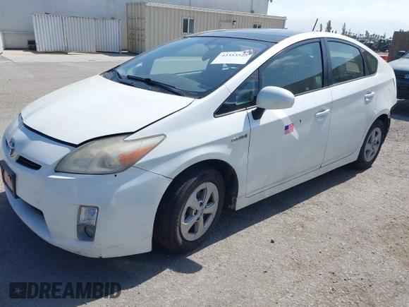 2010 Toyota Prius II z VIN JTDKN3DU5A1311010, wystawiony jako IAAI lot #42353523 z przebiegiem 342 042 mil mil oraz . Historia ofert i sprzedaży dostępna na DreamBid. Obrazek 17.