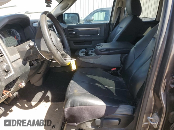 2015 Ram 1500 SLT z VIN 1C6RR6GG7FS685847, wystawiony jako Copart lot #49169675 z przebiegiem 139 408 mil mil oraz Szkoda całkowita • Salvage title. Historia ofert i sprzedaży dostępna na DreamBid. Obrazek 7.