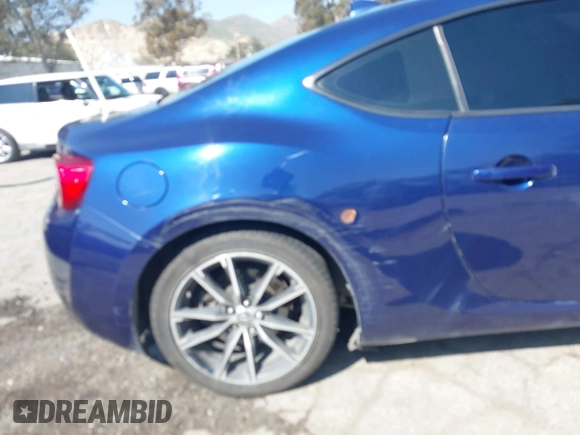 2018 Toyota 86 with VIN JF1ZNAA12J8700620, listed as a IAAI auction lot 41848941 with 127,396 mi miles. Bid and sale history available at carsss.com. Image 19.