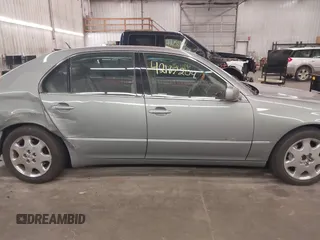 2001 Lexus LS 430 z VIN JTHBN30F510019661, wystawiony jako IAAI lot #42167204 z przebiegiem 190 437 mil mil oraz . Historia ofert i sprzedaży dostępna na DreamBid. Obrazek 14.