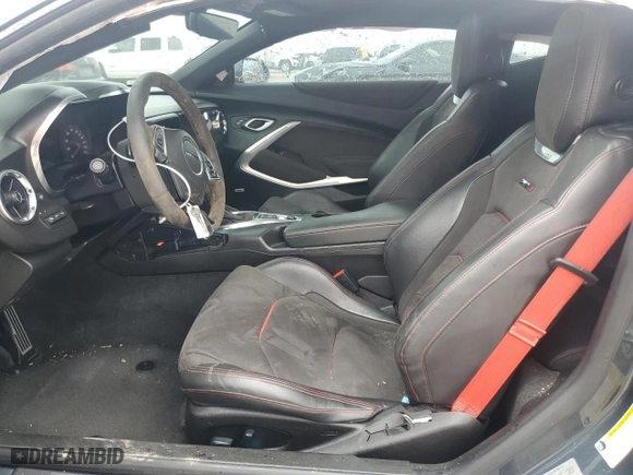 2019 Chevrolet Camaro ZL1 with VIN 1G1FK1R60K0111144, listed as a Copart auction lot 43147475 with 46,725 mi miles and Salvage Title. Bid and sale history available at carsss.com. Image 7.