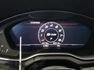 2019 Audi SQ5 Premium Plus with VIN WA1B4AFY8K2121442, listed as a Copart auction lot 80944933 with 44,179 mi miles. Bid and sale history available at carsss.com. Image 9.
