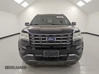 2017 Ford Explorer с VIN 1FM5K7B82HGB30310, выставлен на аукционе Copart как лот 58267935 с пробегом 124 866 миль миль и Чистый • Clean title. История ставок и продаж доступна на DreamBid. Изображение 5.