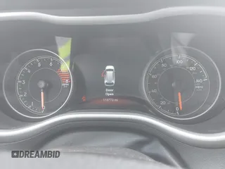 2017 Jeep Cherokee Trailhawk с VIN 1C4PJMBS9HW500121, выставлен на аукционе IAAI как лот 42352077 с пробегом 118 773 миль миль и . История ставок и продаж доступна на DreamBid. Изображение 7.