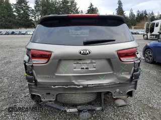 2016 Kia Sorento SXL with VIN 5XYPK4A10GG050814, listed as a Copart auction lot 80686164 with 105,935 mi miles and Salvage Title. Bid and sale history available at carsss.com. Image 6.