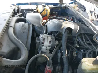 2002 GMC Sierra 1500 SLE с VIN 2GTEC19V721366918, выставлен на аукционе IAAI как лот 41609096 с пробегом 255 327 миль миль и . История ставок и продаж доступна на DreamBid. Изображение 12.