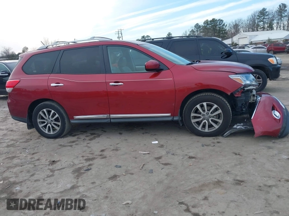 2013 Nissan Pathfinder SV with VIN 5N1AR2MMXDC611804, listed as a IAAI auction lot 41399219 with 185,384 mi miles. Bid and sale history available at carsss.com. Image 13.