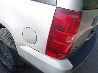 2011 Chevrolet Tahoe LS with VIN 1GNSCAE00BR140716, listed as a IAAI auction lot 40225018 with 189,052 mi miles and . Bid and sale history available at DreamBid. Image 6.