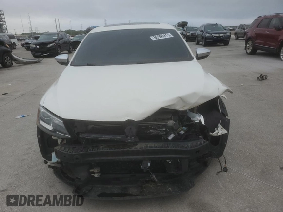2013 Volkswagen Jetta GLI Autobahn with VIN 3VW4A7AJ8DM376492, listed as a Copart auction lot 50999815 with Not Provided miles and Salvage Title. Bid and sale history available at DreamBid. Image 5.
