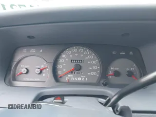 1999 Mercury Grand Marquis GS z VIN 2MEFM74W9XX622371, wystawiony jako IAAI lot #41721054 z przebiegiem 131 724 mil mil oraz . Historia ofert i sprzedaży dostępna na DreamBid. Obrazek 7.