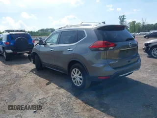 2019 Nissan Rogue SV with VIN JN8AT2MVXKW379512, listed as a IAAI auction lot 39550823 with 72,227 mi miles. Bid and sale history available at carsss.com. Image 3.