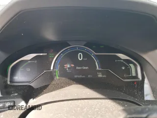 2018 Honda Clarity Plug-In Hybrid with VIN JHMZC5F12JC015108, listed as a Copart auction lot 80735454 with 81,669 mi miles and Salvage Title. Bid and sale history available at carsss.com. Image 9.