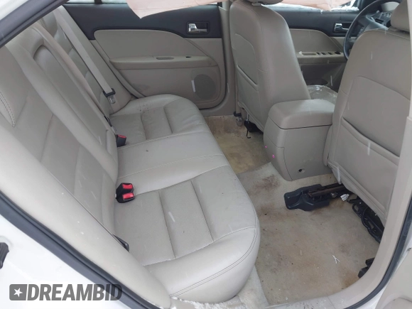 2009 Ford Fusion SEL with VIN 3FAHP08Z89R201925, listed as a IAAI auction lot 41299211 with 128,171 mi miles. Bid and sale history available at carsss.com. Image 8.