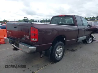 2004 Dodge 3500 ST z VIN 3D7LU38C64G114903, wystawiony jako IAAI lot #40218911 z przebiegiem Nie podano mil oraz . Historia ofert i sprzedaży dostępna na DreamBid. Obrazek 4.