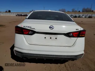 2019 Nissan Altima SR with VIN 1N4BL4CV3KC157849, listed as a Copart auction lot 47250495 with 111,094 mi miles and Salvage Title. Bid and sale history available at carsss.com. Image 6.