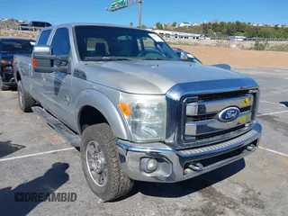 2011 Ford F-250 XL z VIN 1FT7W2BT1BEA91219, wystawiony jako IAAI lot #41818727 z przebiegiem 147 650 mil mil oraz . Historia ofert i sprzedaży dostępna na DreamBid. Obrazek 1.