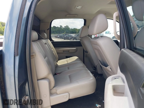2008 Chevrolet Silverado 1500 LTZ with VIN 3GCEK13M08G183217, listed as a IAAI auction lot 42177943 with 154,019 mi miles and . Bid and sale history available at DreamBid. Image 8.