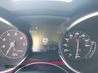 2020 Alfa Romeo Stelvio Sport z VIN ZASPAJAN4L7C75093, wystawiony jako IAAI lot #41900812 z przebiegiem 56 888 mil mil oraz . Historia ofert i sprzedaży dostępna na DreamBid. Obrazek 7.