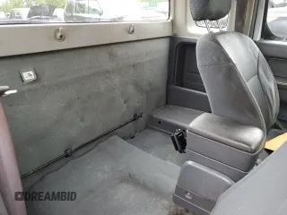 2002 Nissan Frontier z VIN 1N6DD26S02C360894, wystawiony jako Copart lot #54633205 z przebiegiem 239 440 mil mil oraz Szkoda całkowita • Salvage title. Historia ofert i sprzedaży dostępna na DreamBid. Obrazek 10.