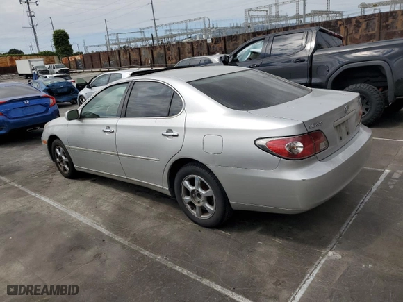2002 Lexus ES 300 with VIN JTHBF30G820076668, listed as a Copart auction lot 53579995 with 200,078 mi miles and Clean Title. Bid and sale history available at carsss.com. Image 2.
