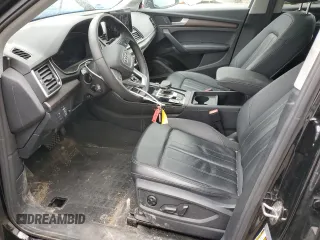 2023 Audi Q5 S line Premium Plus z VIN WA1EAAFY3P2191623, wystawiony jako Copart lot #53108505 z przebiegiem 20 154 mil mil oraz Szkoda całkowita • Salvage title. Historia ofert i sprzedaży dostępna na DreamBid. Obrazek 7.