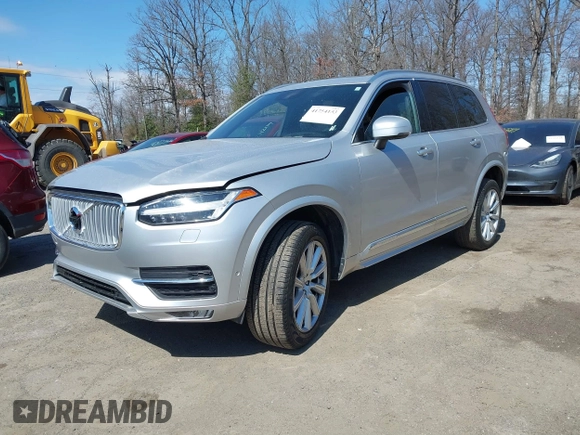 2017 Volvo XC90 Inscription with VIN YV4A22PL8H1171253, listed as a IAAI auction lot 41754153 with 1 mi miles. Bid and sale history available at carsss.com. Image 2.