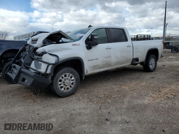 2021 Chevrolet Silverado 3500HD LT with VIN 1GC4YTEY6MF165354, listed as a Copart auction lot 44317015 with 85,376 mi miles and Salvage Title. Bid and sale history available at carsss.com. Image 1.