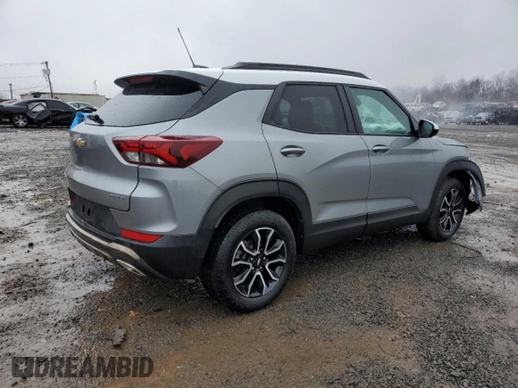 2023 Chevrolet TrailBlazer ACTIV with VIN KL79MSSL3PB182819, listed as a Copart auction lot 44327695 with 15,252 mi miles and Salvage Title. Bid and sale history available at DreamBid. Image 3.