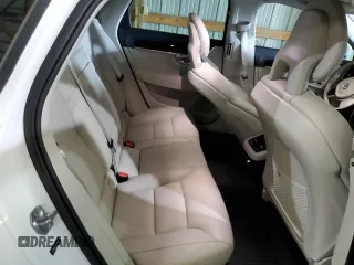 2017 Volvo S90 Momentum with VIN YV1102AK0H1006638, listed as a Copart auction lot 50428634 with 37,578 mi miles and Salvage Title. Bid and sale history available at carsss.com. Image 10.
