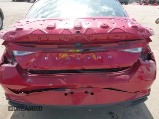 2022 Hyundai Elantra SEL z VIN KMHLM4AG5NU361174, wystawiony jako IAAI lot #41657373 z przebiegiem 34 213 mil mil oraz . Historia ofert i sprzedaży dostępna na DreamBid. Obrazek 6.