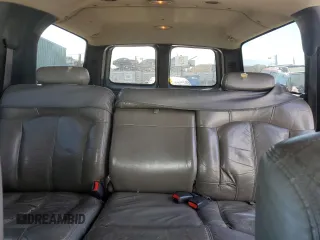 2000 Chevrolet Suburban LS with VIN 3GNGK26U2YG222505, listed as a Copart auction lot 74813244 with 311,269 mi miles and Salvage Title. Bid and sale history available at carsss.com. Image 10.