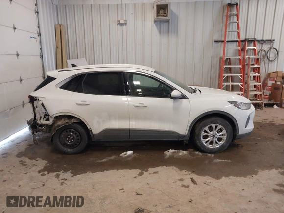 2023 Ford Escape Active with VIN 1FMCU9GN6PUA88591, listed as a IAAI auction lot 41535770 with 27,474 mi miles and . Bid and sale history available at carsss.com. Image 13.