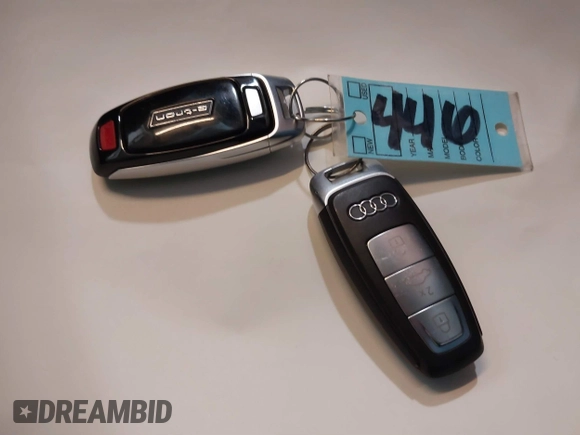 2019 Audi e-tron Prestige with VIN WA1VABGE1KB008769, listed as a IAAI auction lot 41412414 with 41,072 mi miles and . Bid and sale history available at DreamBid. Image 11.