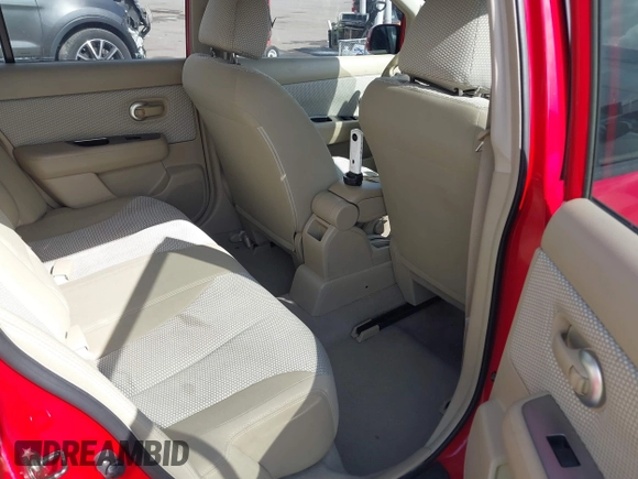 2007 Nissan Versa 1.8 S with VIN 3N1BC13E07L395312, listed as a IAAI auction lot 41521281 with 157,266 mi miles. Bid and sale history available at carsss.com. Image 8.