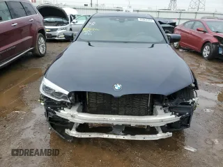 2020 BMW 5 Series z VIN WBAJB1C04LCD27469, wystawiony jako Copart lot #85962264 z przebiegiem 112 807 mil mil oraz Czysty tytuł • Clean title. Historia ofert i sprzedaży dostępna na DreamBid. Obrazek 5.