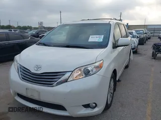 2017 Toyota Sienna XLE Auto Access Seat с VIN 5TDYZ3DC9HS776179, выставлен на аукционе IAAI как лот 42278582 с пробегом 74 648 миль миль и . История ставок и продаж доступна на DreamBid. Изображение 2.