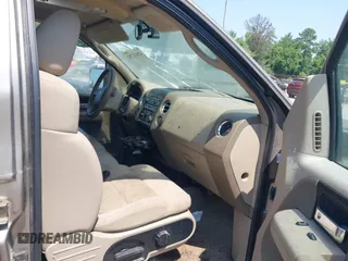 2005 Ford F-150 XLT с VIN 1FTPW14565FA73628, выставлен на аукционе IAAI как лот 42611752 с пробегом 253 321 миль миль и . История ставок и продаж доступна на DreamBid. Изображение 5.