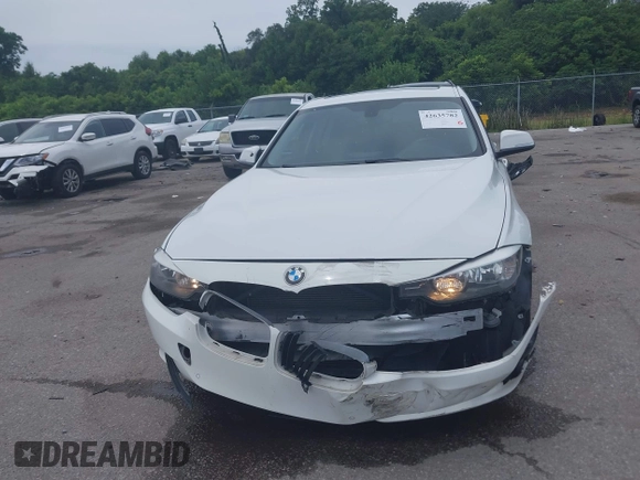 2015 BMW 3 Series 328i with VIN WBA3A5G52FNS85298, listed as a IAAI auction lot 42635782 with 94,750 mi miles and . Bid and sale history available at DreamBid. Image 12.