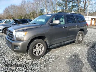 2013 Toyota Sequoia SR5 with VIN 5TDBY5G1XDS091827, listed as a Copart auction lot 49946315 with 19,586 mi miles and Clean Title. Bid and sale history available at carsss.com. Image 1.