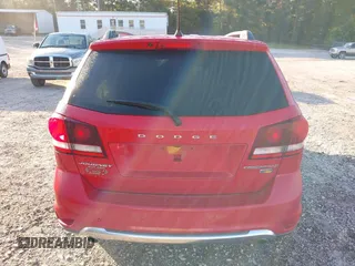 2018 Dodge Journey Crossroad z VIN 3C4PDCGG0JT500834, wystawiony jako IAAI lot #40524111 z przebiegiem 107 888 mil mil oraz . Historia ofert i sprzedaży dostępna na DreamBid. Obrazek 16.