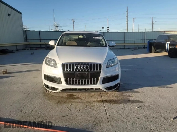 2013 Audi Q7 3.0T S line Prestige with VIN WA1DGAFE4DD004292, listed as a Copart auction lot 42227125 with 125,682 mi miles and Clean Title. Bid and sale history available at carsss.com. Image 15.