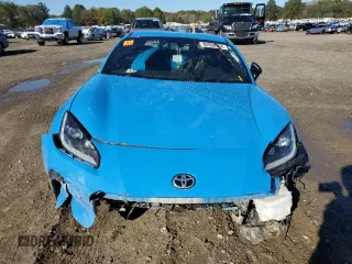 2022 Toyota GR86 Premium with VIN JF1ZNBF16N8755527, listed as a Copart auction lot 80988554 with 0 mi miles and Salvage Title. Bid and sale history available at carsss.com. Image 5.