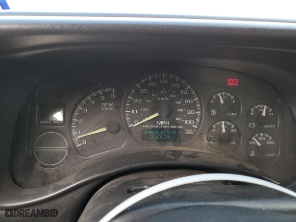 2000 Chevrolet Silverado 1500 LT with VIN 1GCEK19T1YE193809, listed as a Copart auction lot 46285055 with 376,654 mi miles and Salvage Title. Bid and sale history available at carsss.com. Image 9.